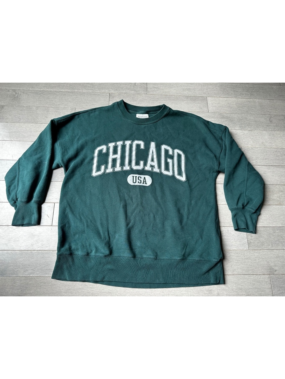 Women’s Abercrombie & Fitch Green Chicago USA Crewneck Sweatshirt XL Streetwear